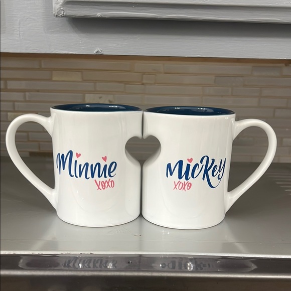 Disney Mickey and Minnie Mouse Heart Handle Mugs - White - Picture 2 of 8